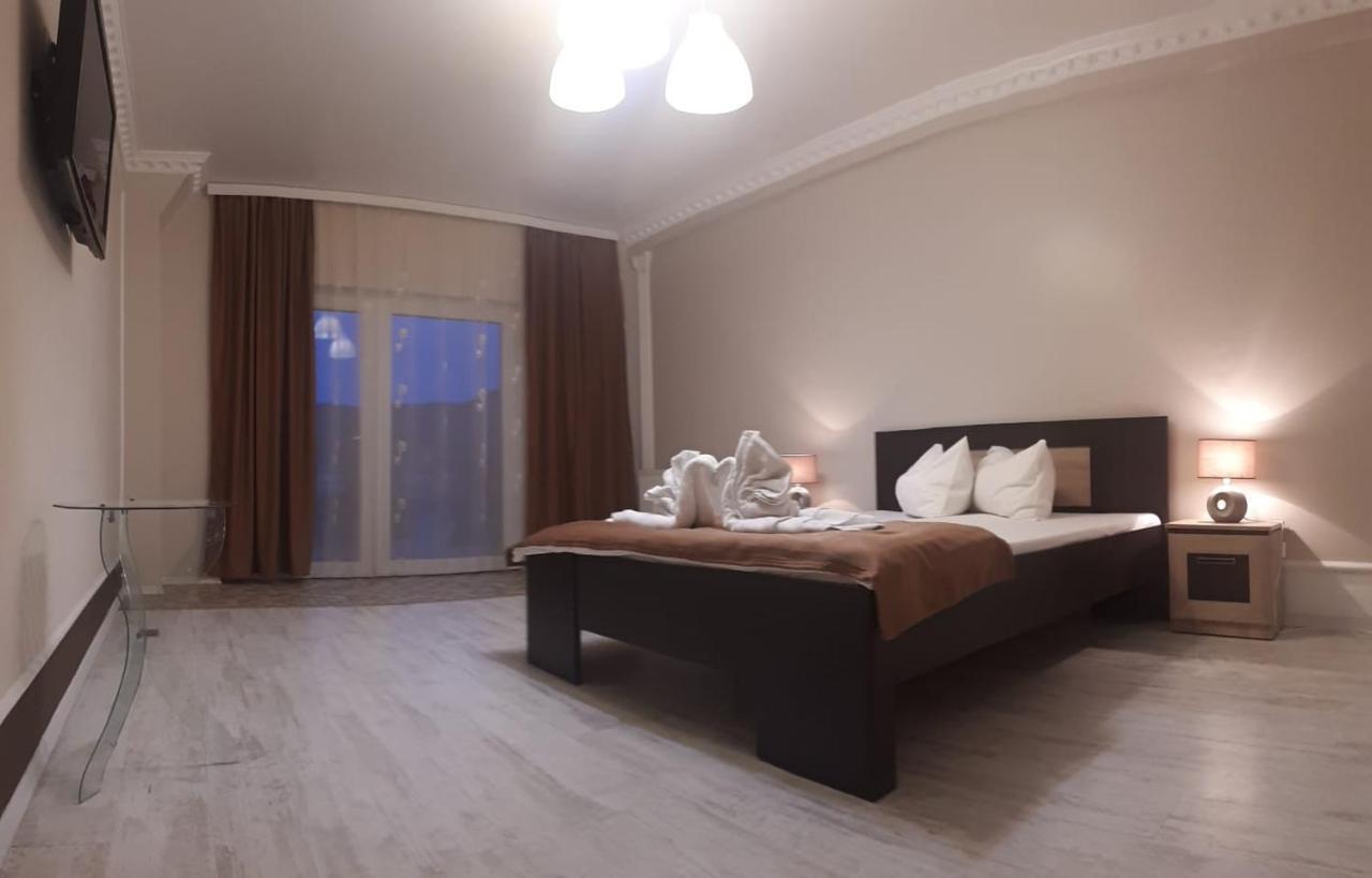 ホテルCasa Oana Ieşelniţa エクステリア 写真